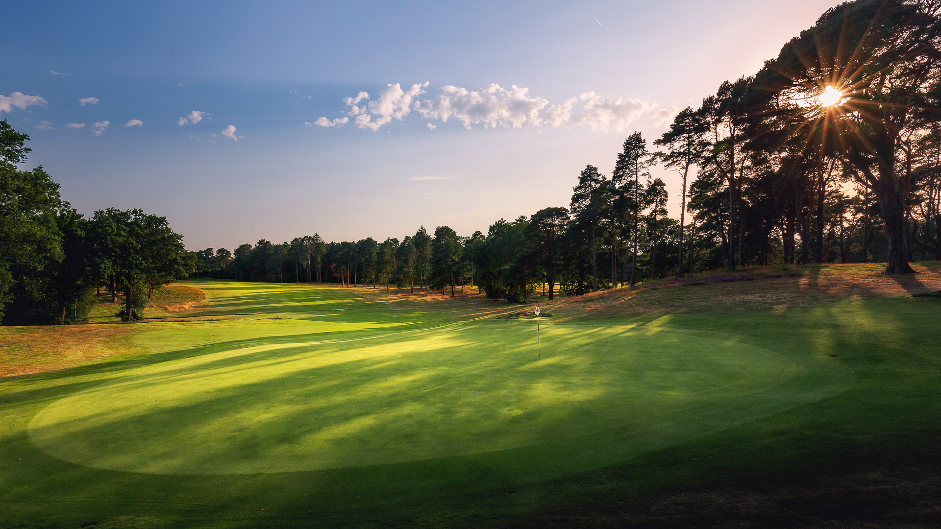 02nd-Hole-St-Georges-Hill-Golf-Club-2115-Edit