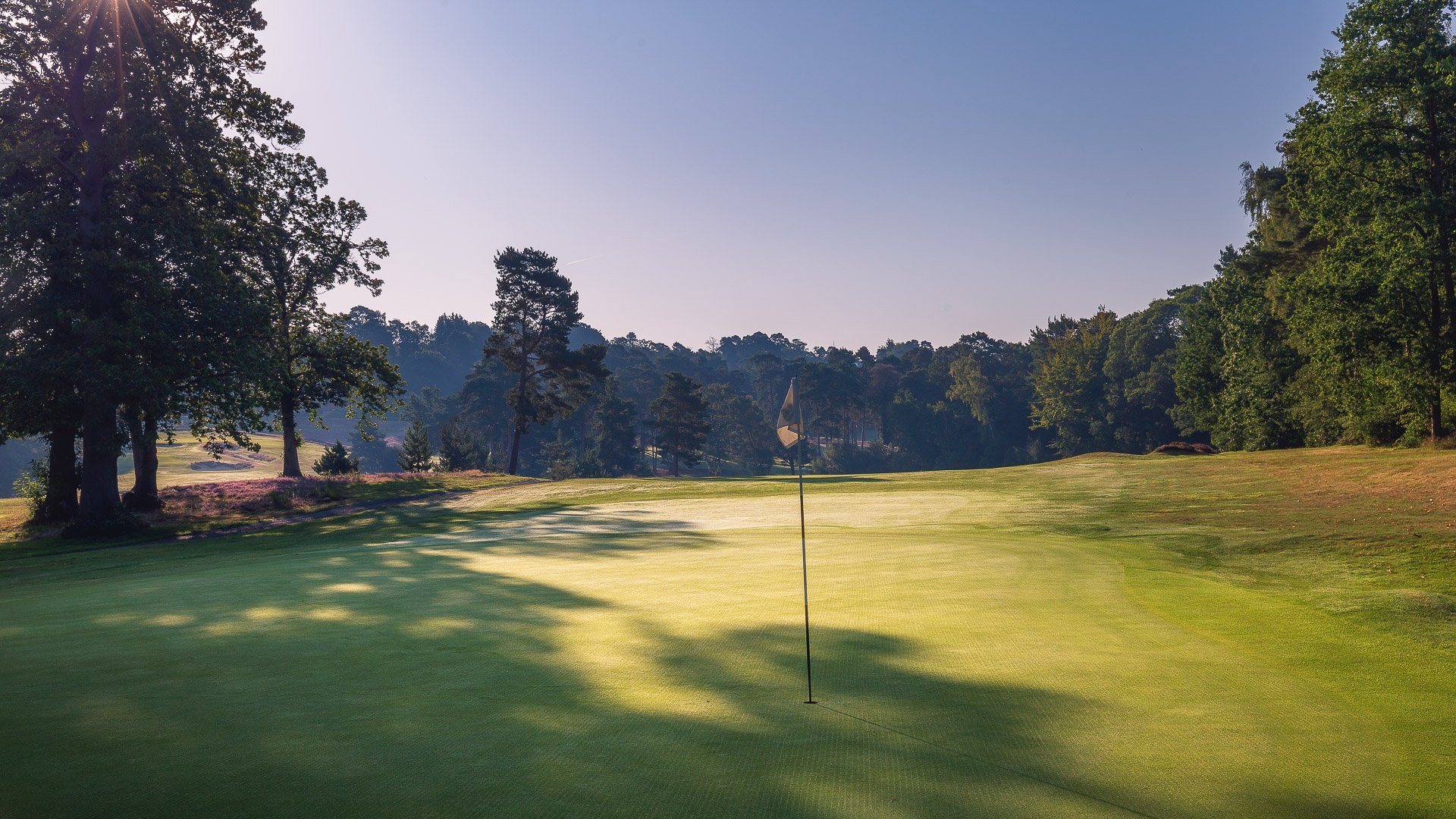 19th-Hole-St-Georges-Hill-Golf-Club-2135-Edit