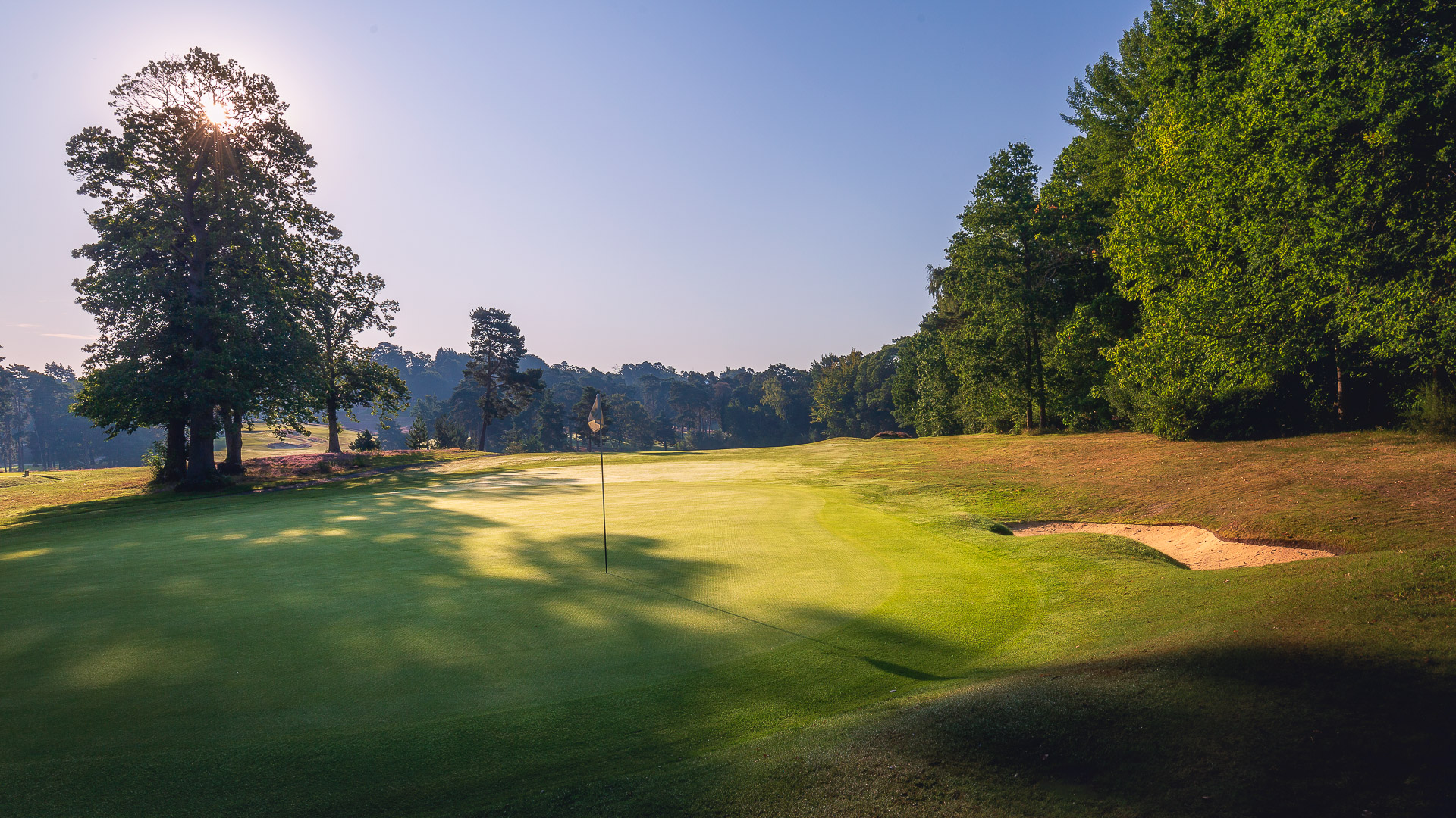 19th-Hole-St-Georges-Hill-Golf-Club-2145-Edit