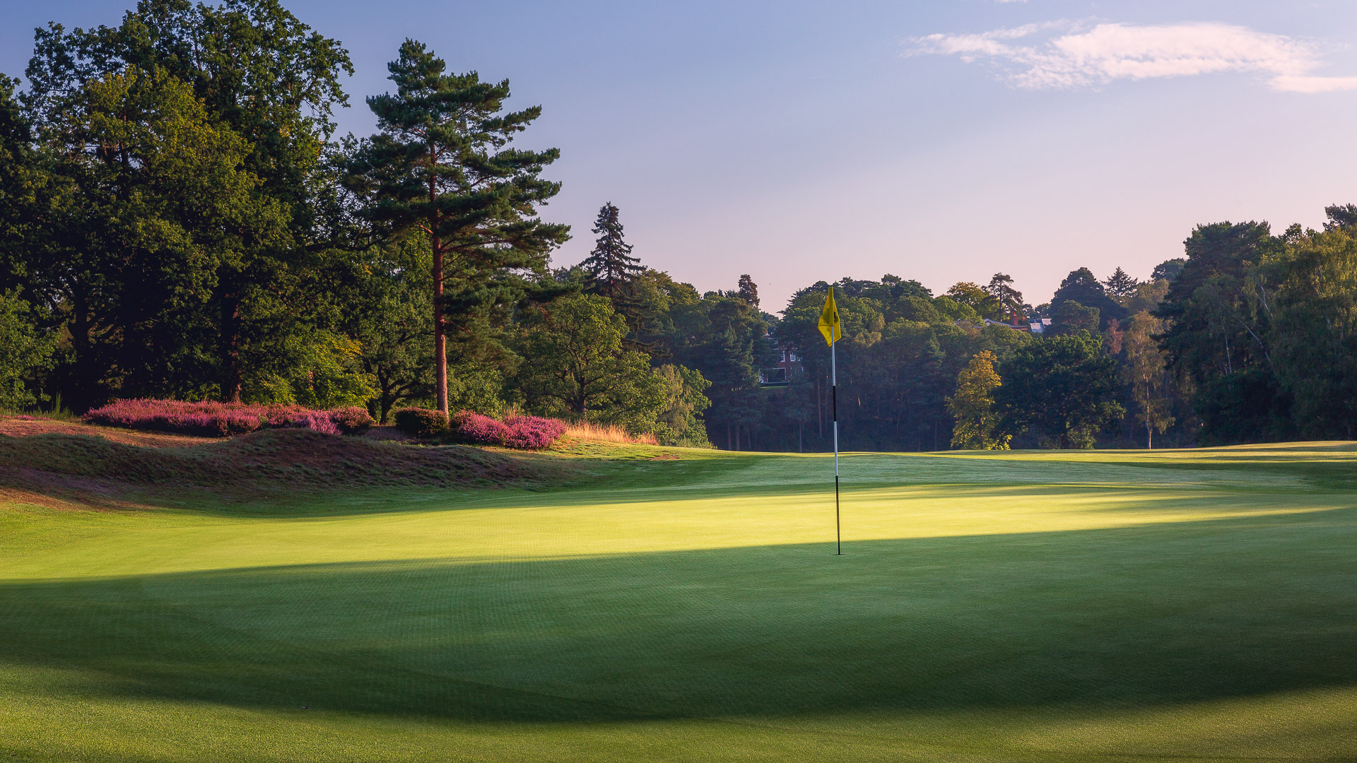 21st-Hole-St-Georges-Hill-Golf-Club-2000-Edit